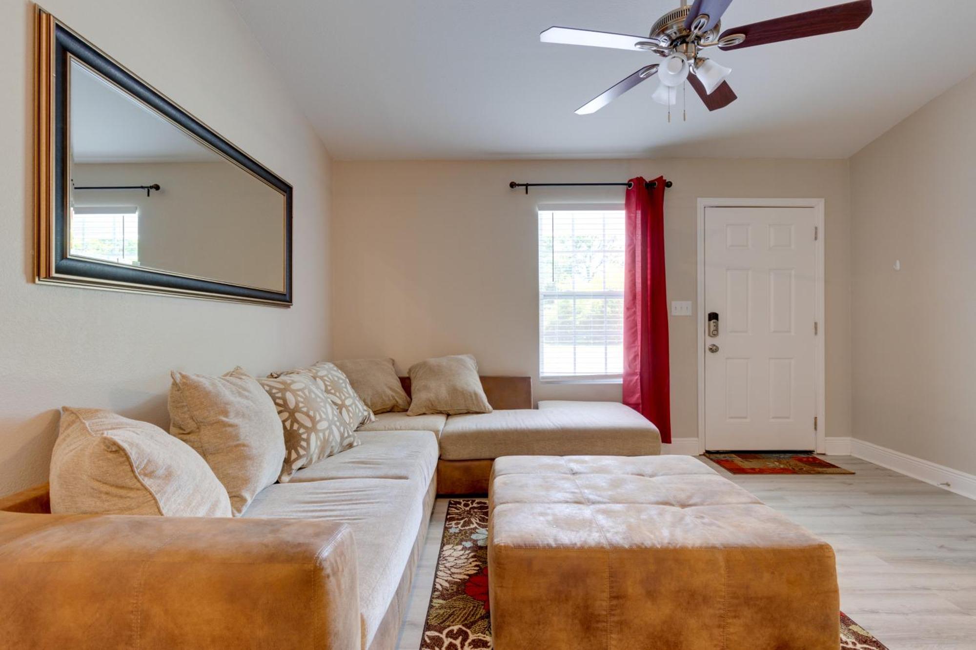 Dog-Friendly Pensacola Duplex About 7 Mi To Downtown Apartment Екстериор снимка