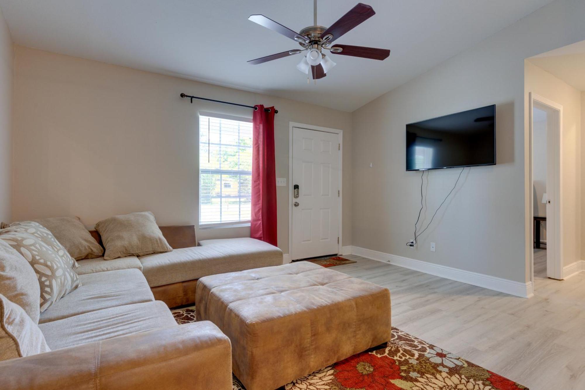 Dog-Friendly Pensacola Duplex About 7 Mi To Downtown Apartment Екстериор снимка